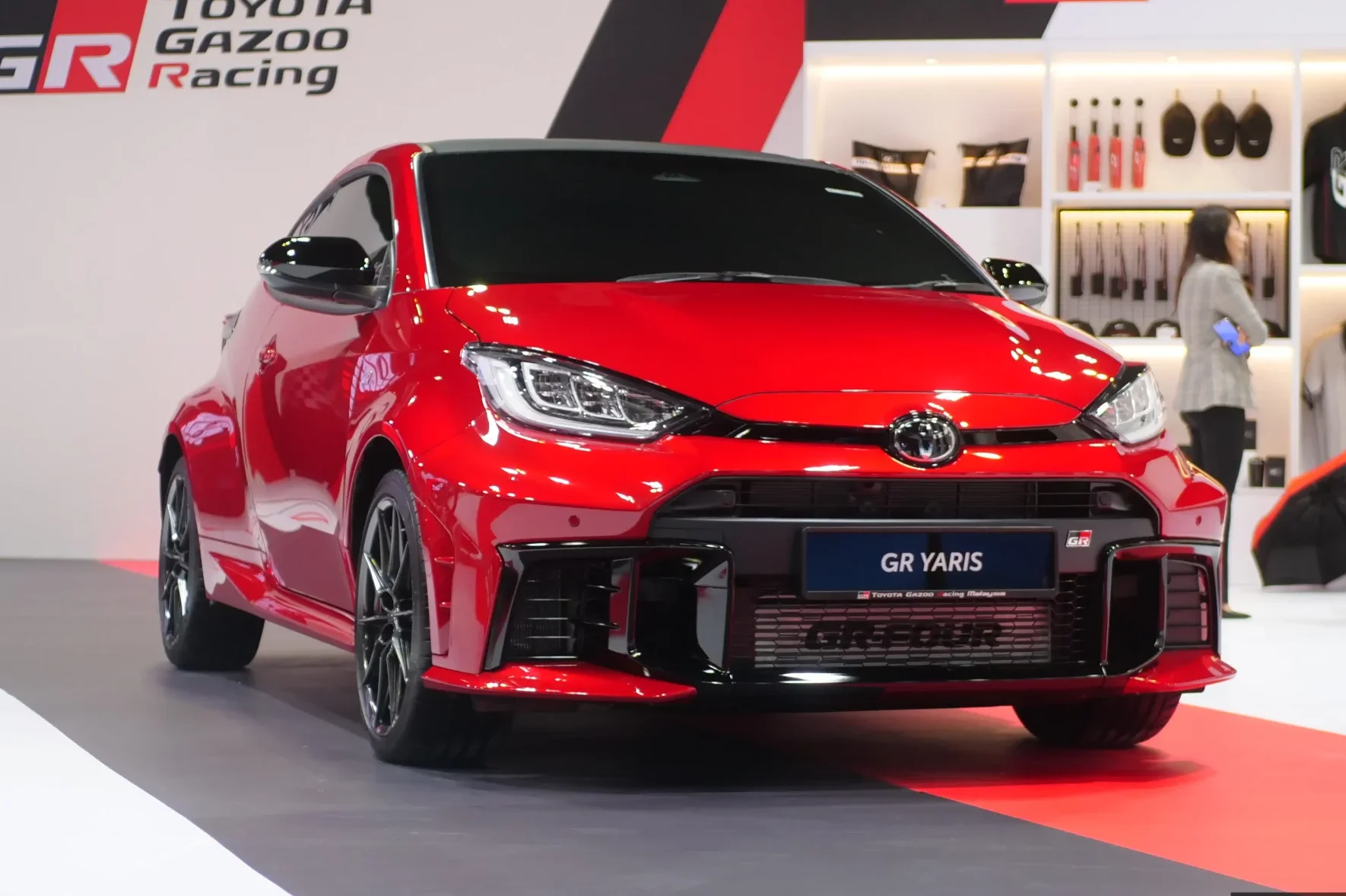 Toyota GR Yaris Dipertingkat Dan Ditunjukkan Di KLIMS 2024 : GR-Four, 272 PS, 370Nm Tork