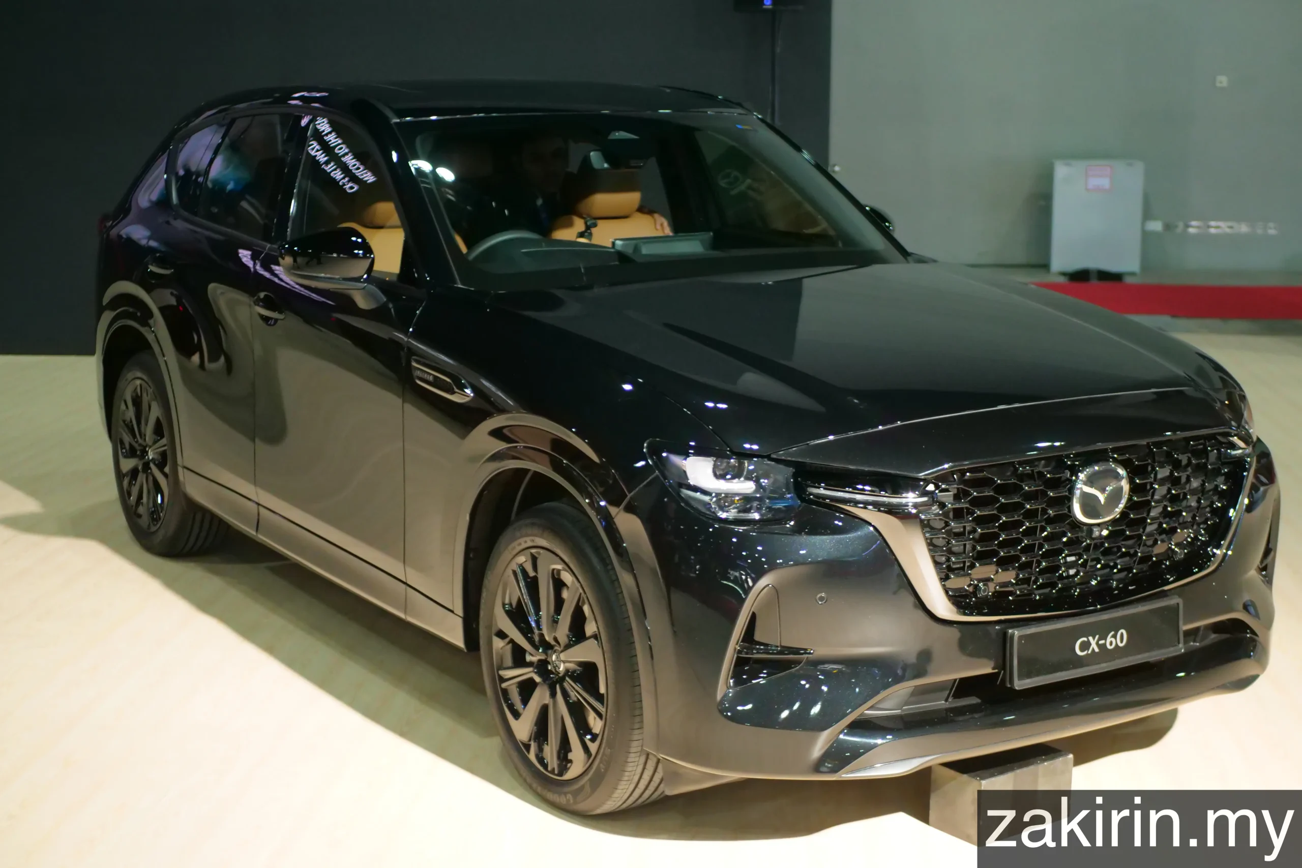 Mazda CX-60 Dilihat Di KLIMS 2024 : SUV AWD, Tambahan Varian PHEV, 3.3 Liter Inline 6
