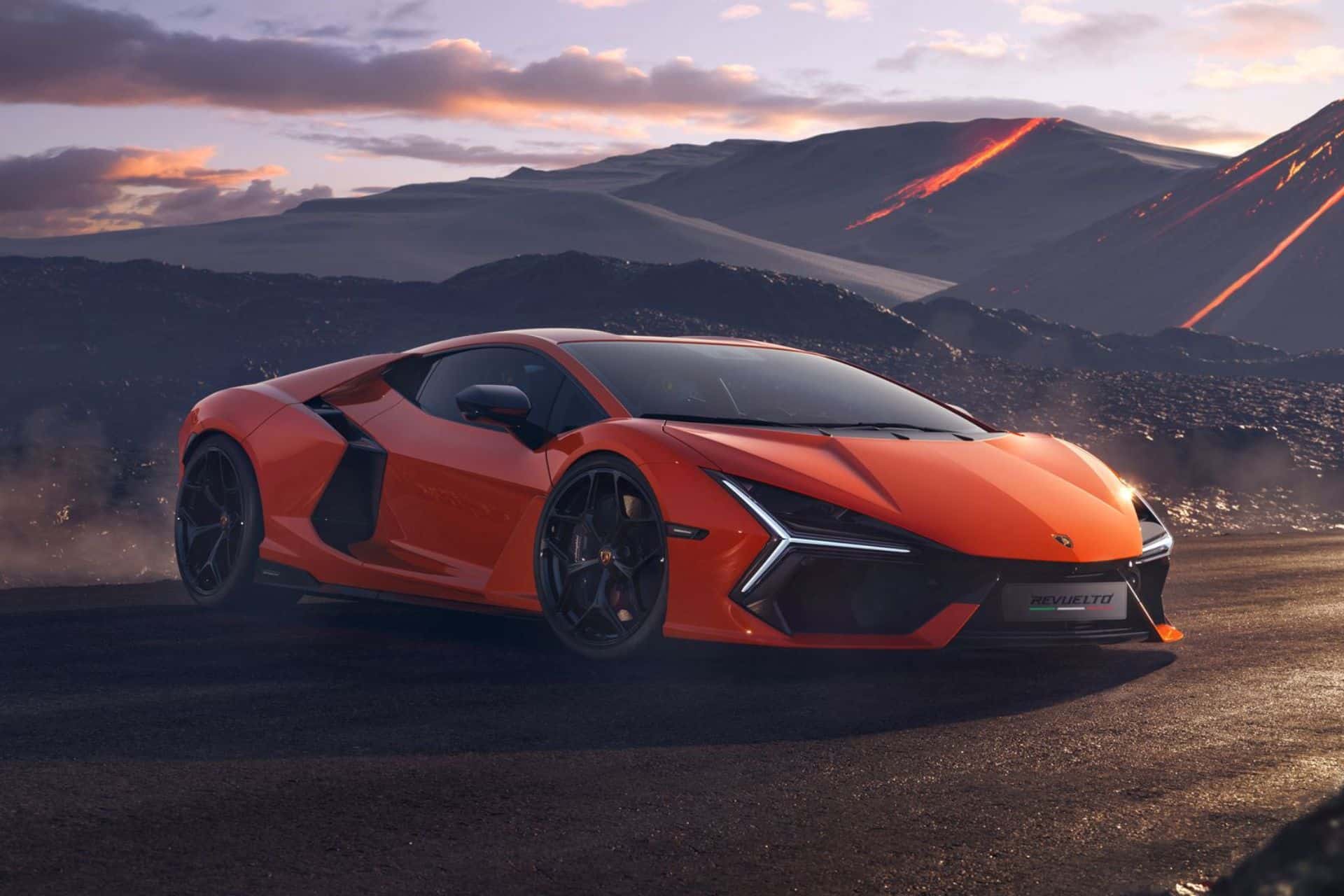 The Lamborghini Revuelto Spyder/S: The New Hybrid Car