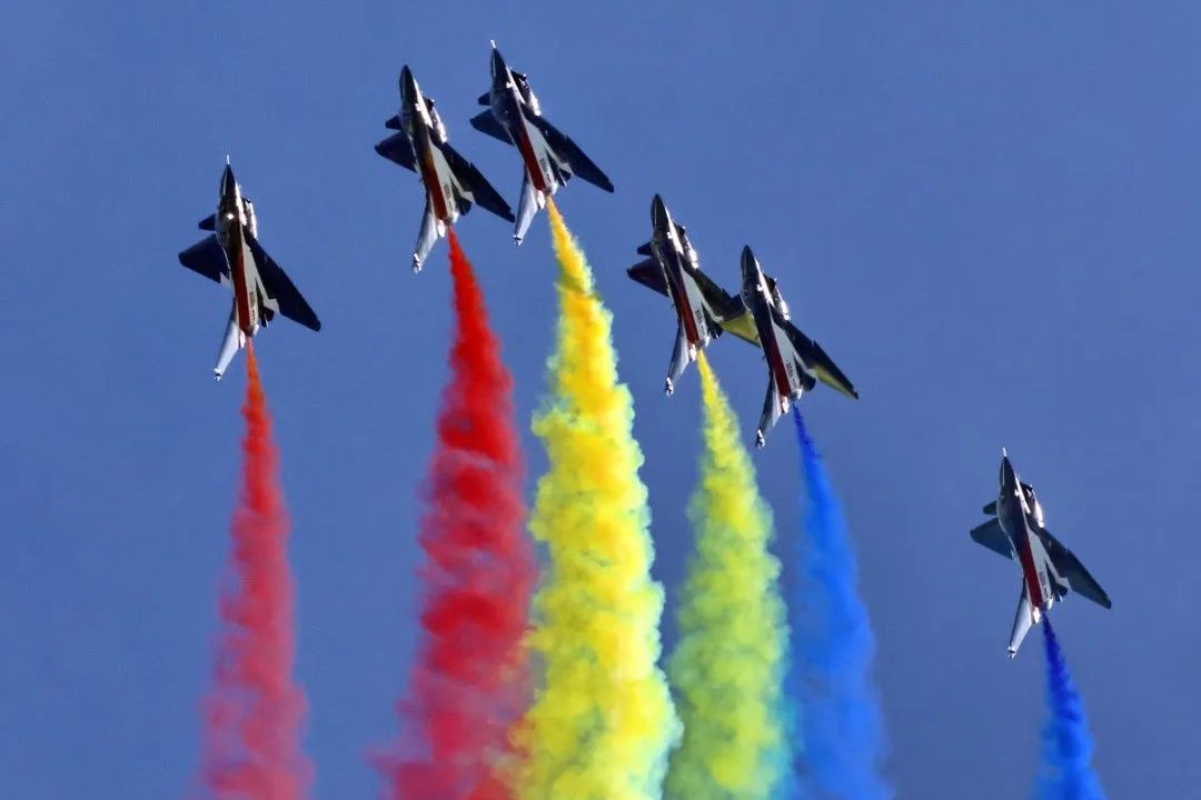 Mercedes-Benz Malaysia Takes the Wheel at LIMA 2025