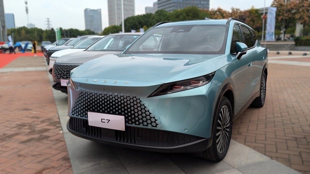 Omoda C7 Neo: A Stylish New SUV for Malaysians