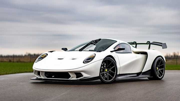 Rhino’s Track Beast: Audi V10 Meets Porsche Precision