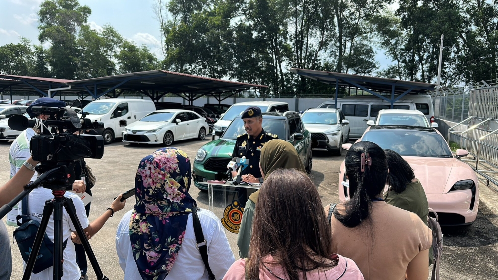 Luxury Cars Seized in Seremban for Skipping Road Tax