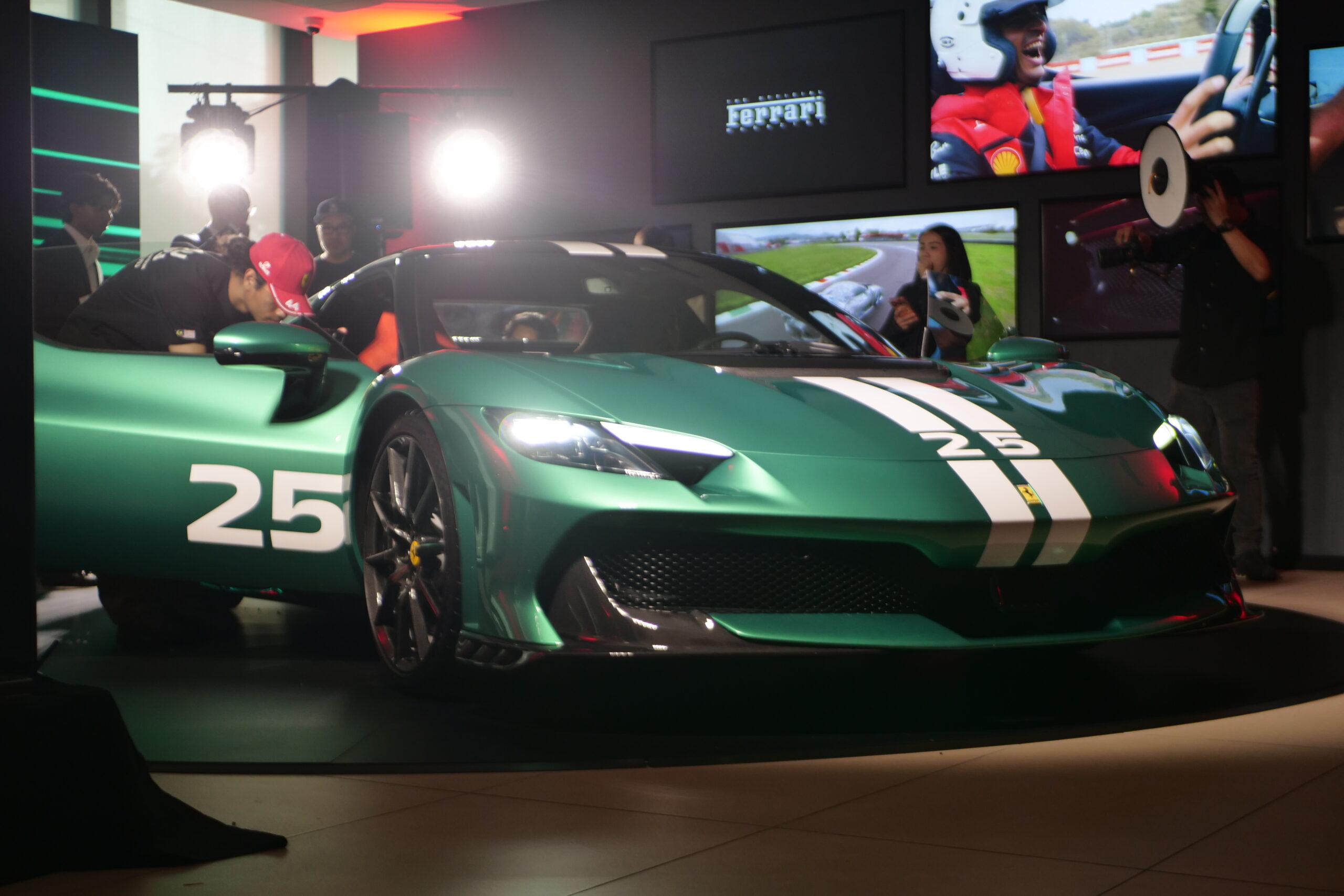 Ferrari’s 296 Speciale – 880HP RWD -RM4,288,000