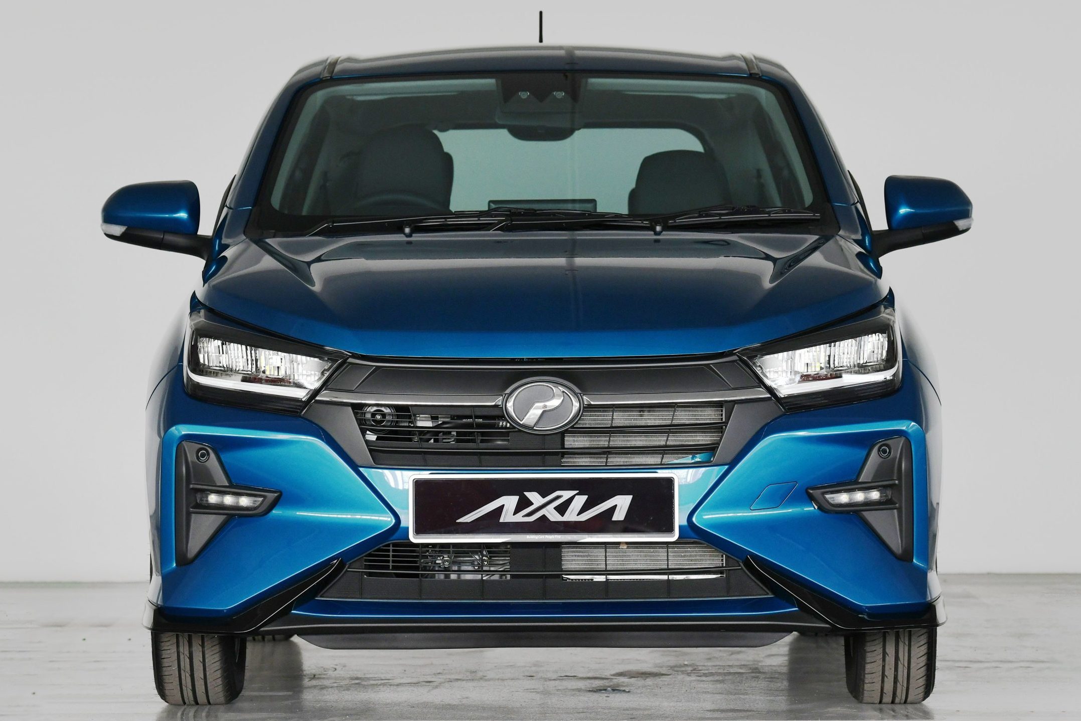 Perodua Reduces Axia Prices by Up to RM4,700