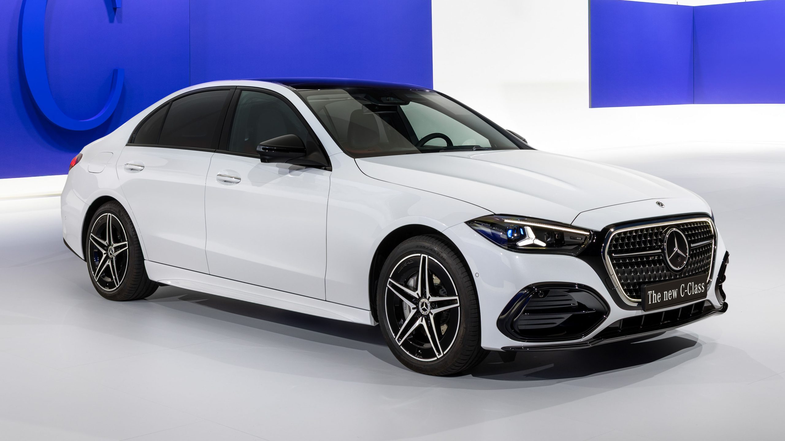 Mercedes-Benz Unveils Updated C-Class Sedan Featuring MB.OS and Styling Revisions