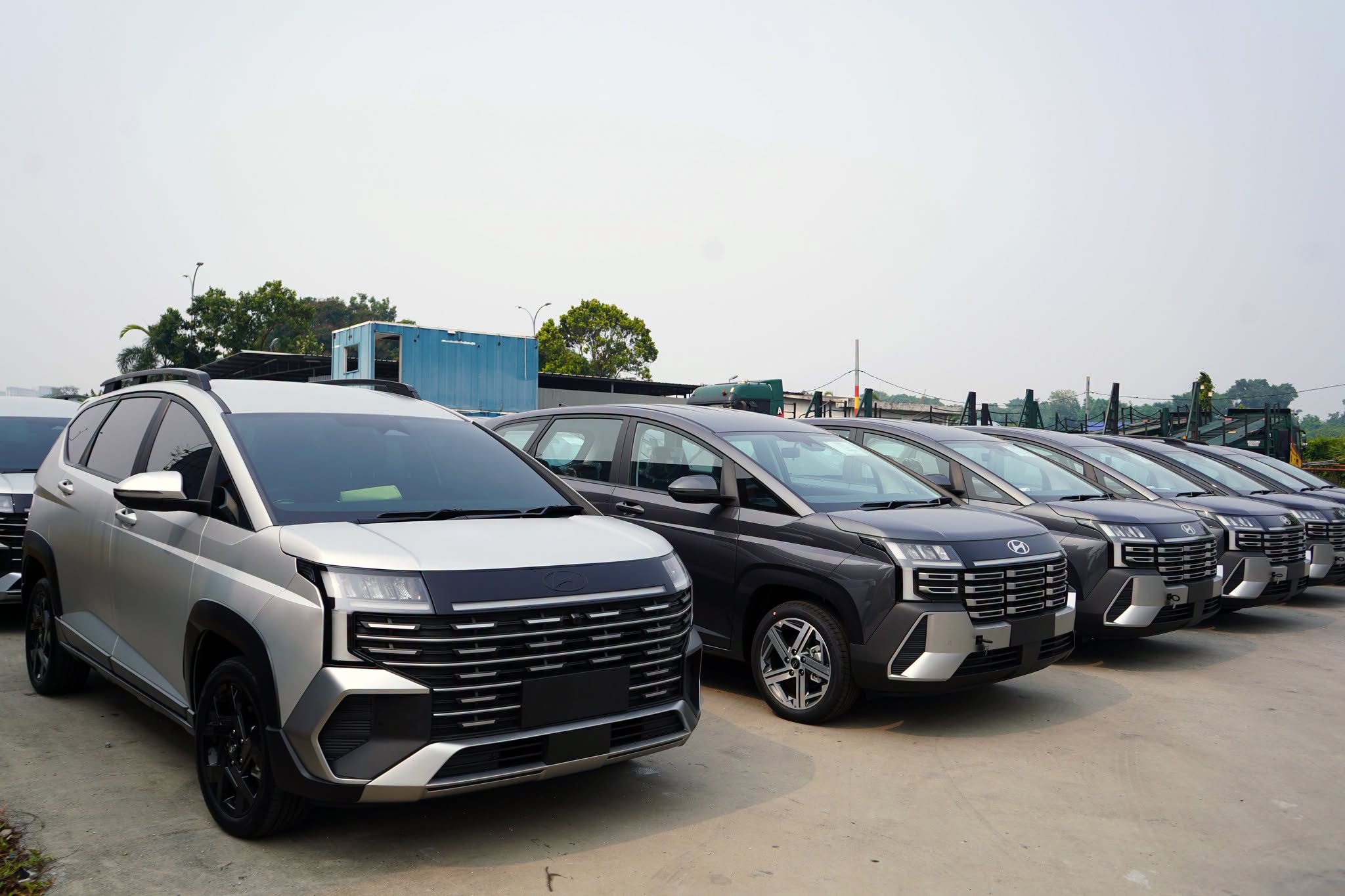 First Batch of 300 Hyundai Stargazer Units Arrives in Malaysia Ahead of Imminent Launch – Style, Prime, and X Variants Confirmed